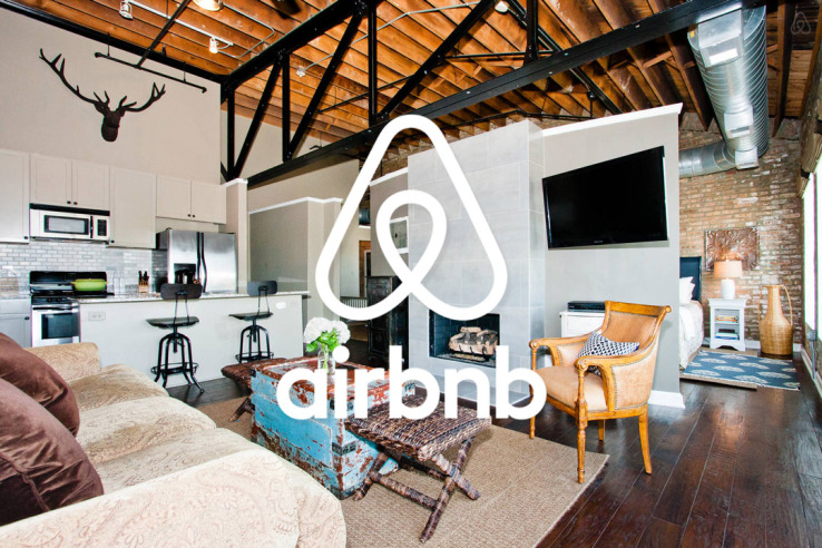 Airbnbトップページ